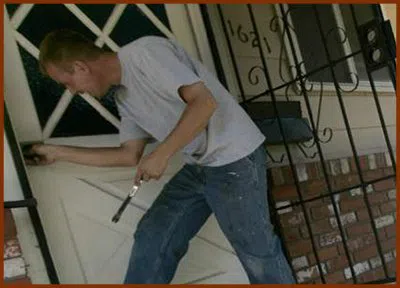 Locksmith Key Shop Brooklyn, NY 718-489-9810